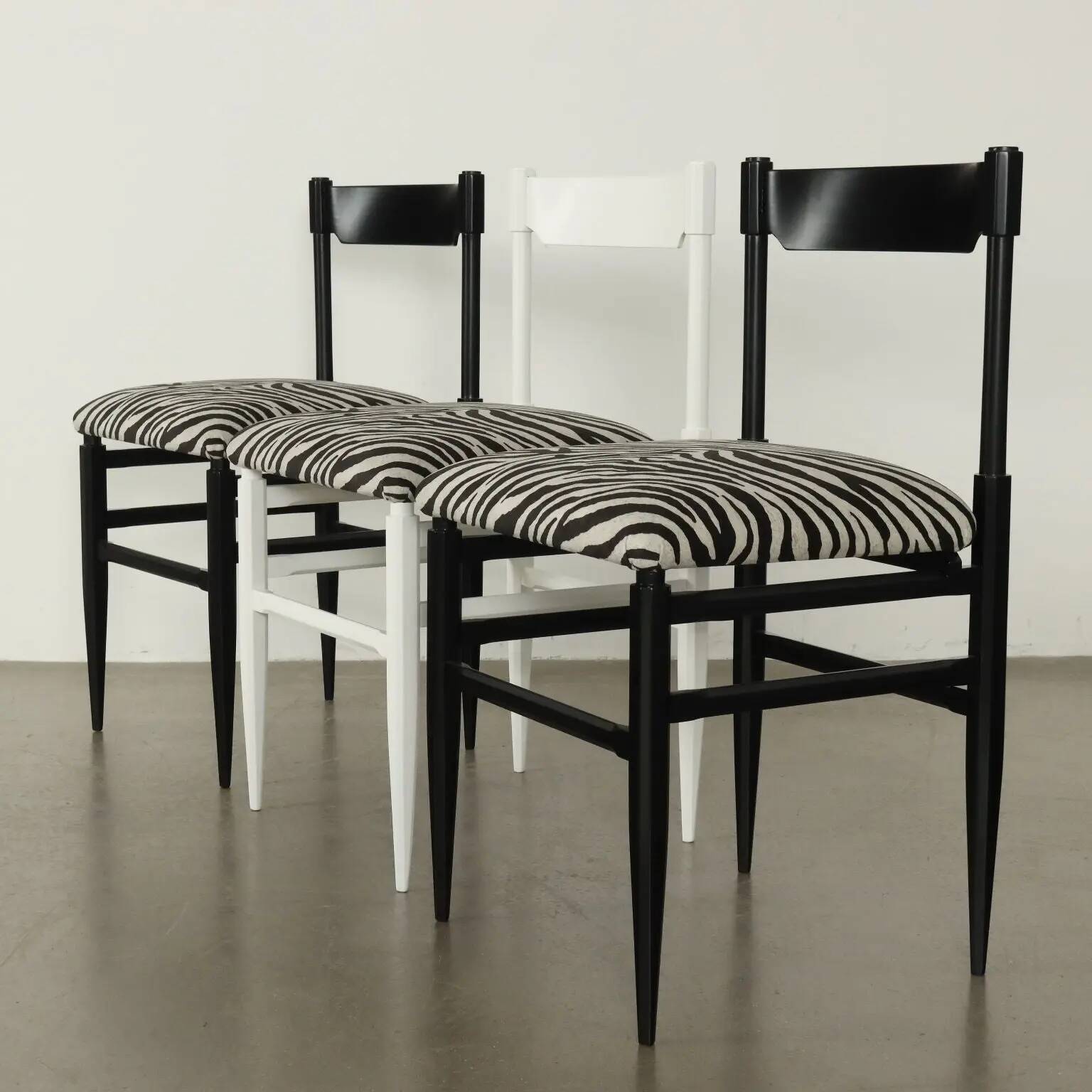 Vintage Jungle Collection chairs in velvet and wood, Italy, 1950s-1960s.