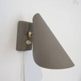 EWÅ Scandinavian wall lamp