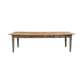 19th service table