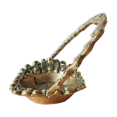 Empty bronze basket pocket with gallant stage décor