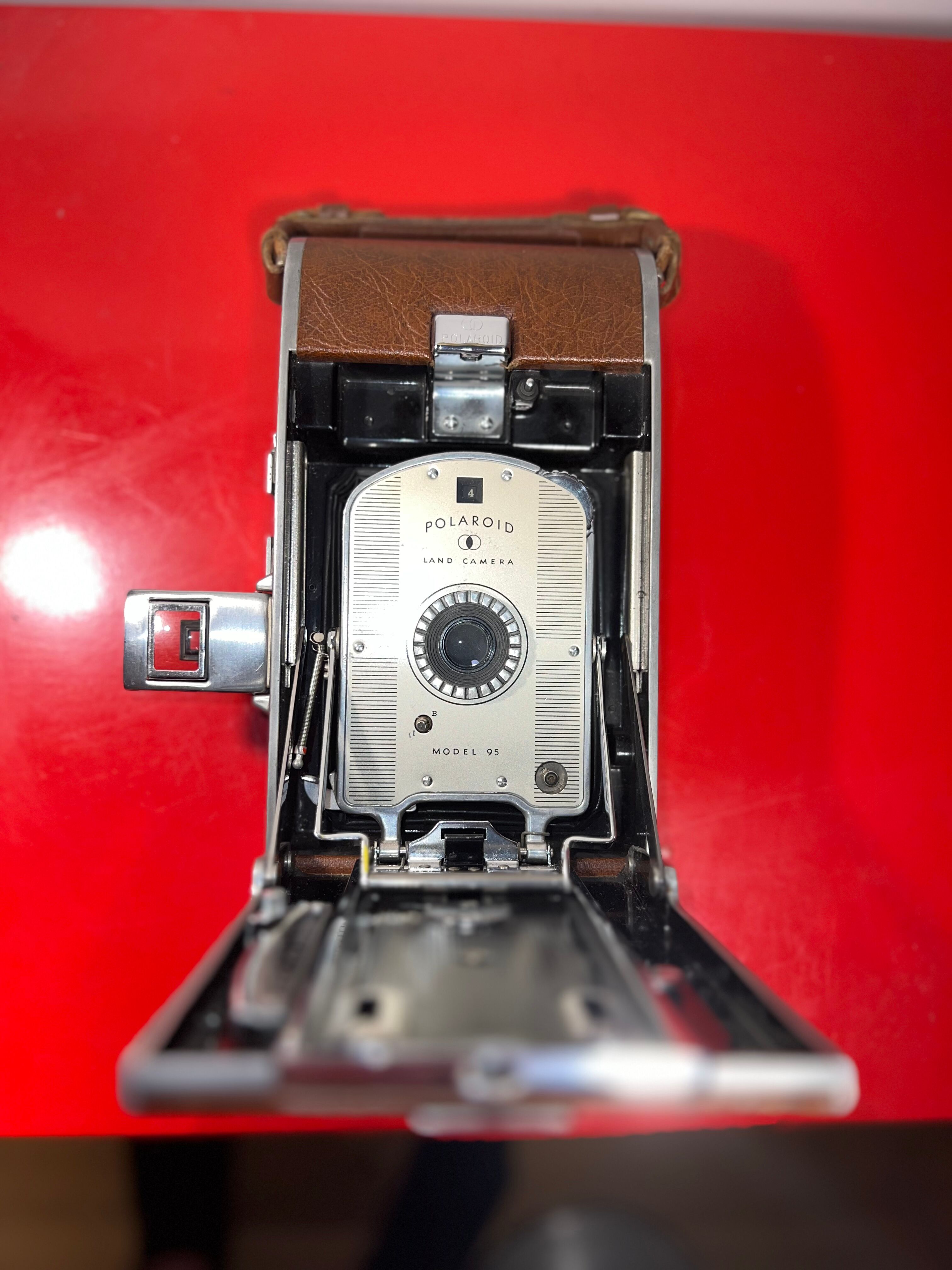 Polaroid land camera model 95