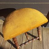 Tripod stool
