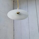 White opaline suspension