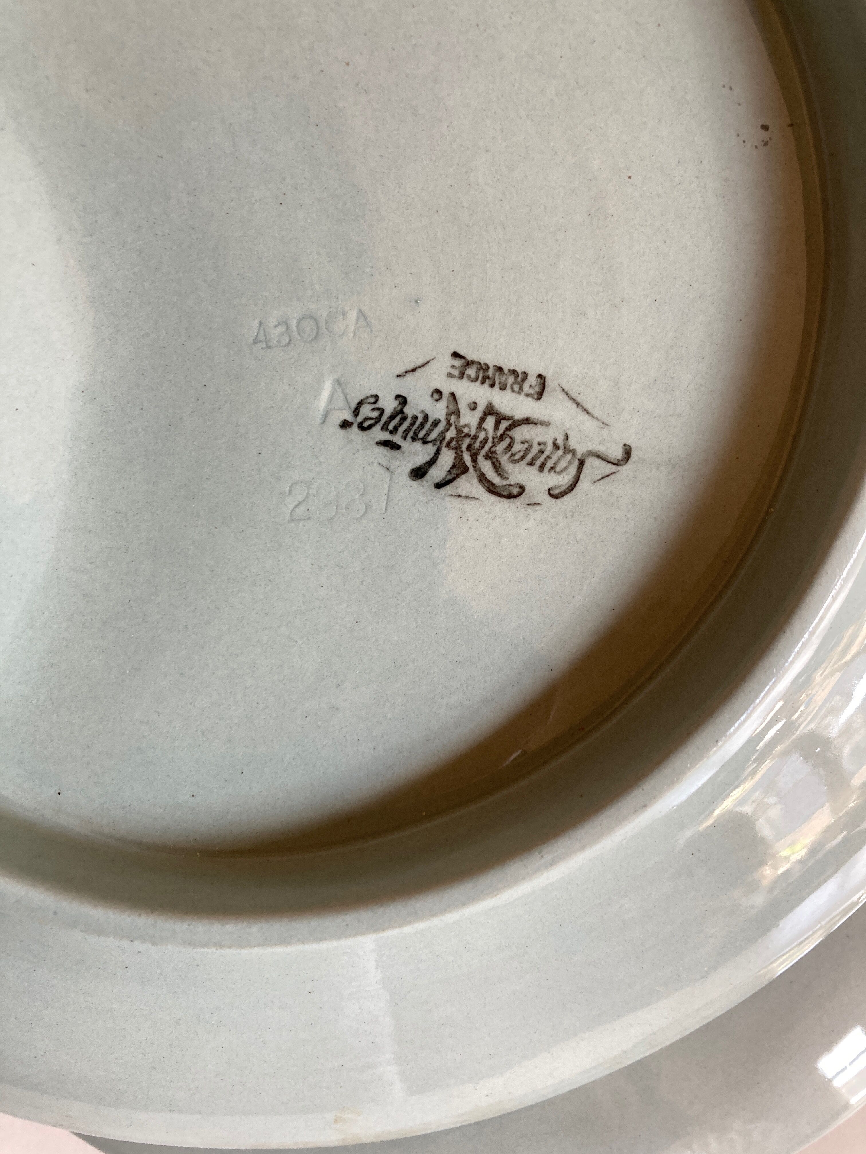 Set de 6 assiettes céladon de Sarreguemines 1950