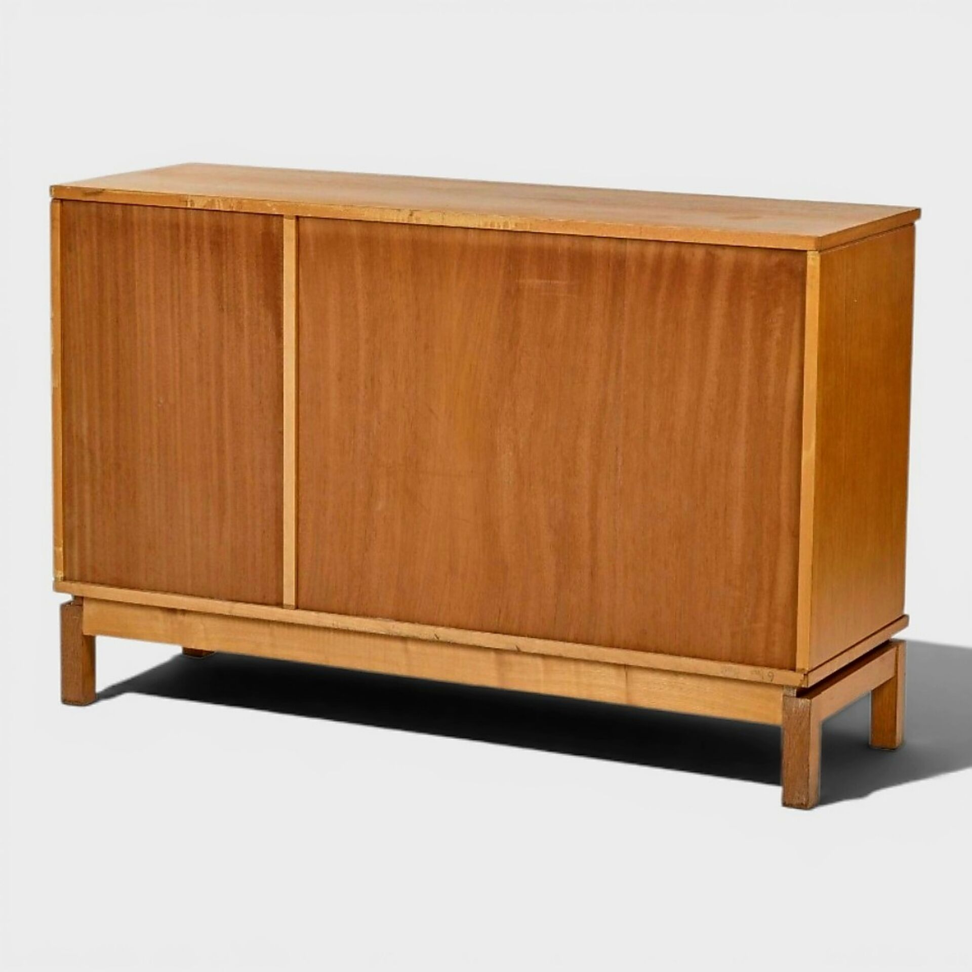 Rare Modernist Enfilade oak – Marcel Gascoin (Éd. Alvéole, c. 1960)