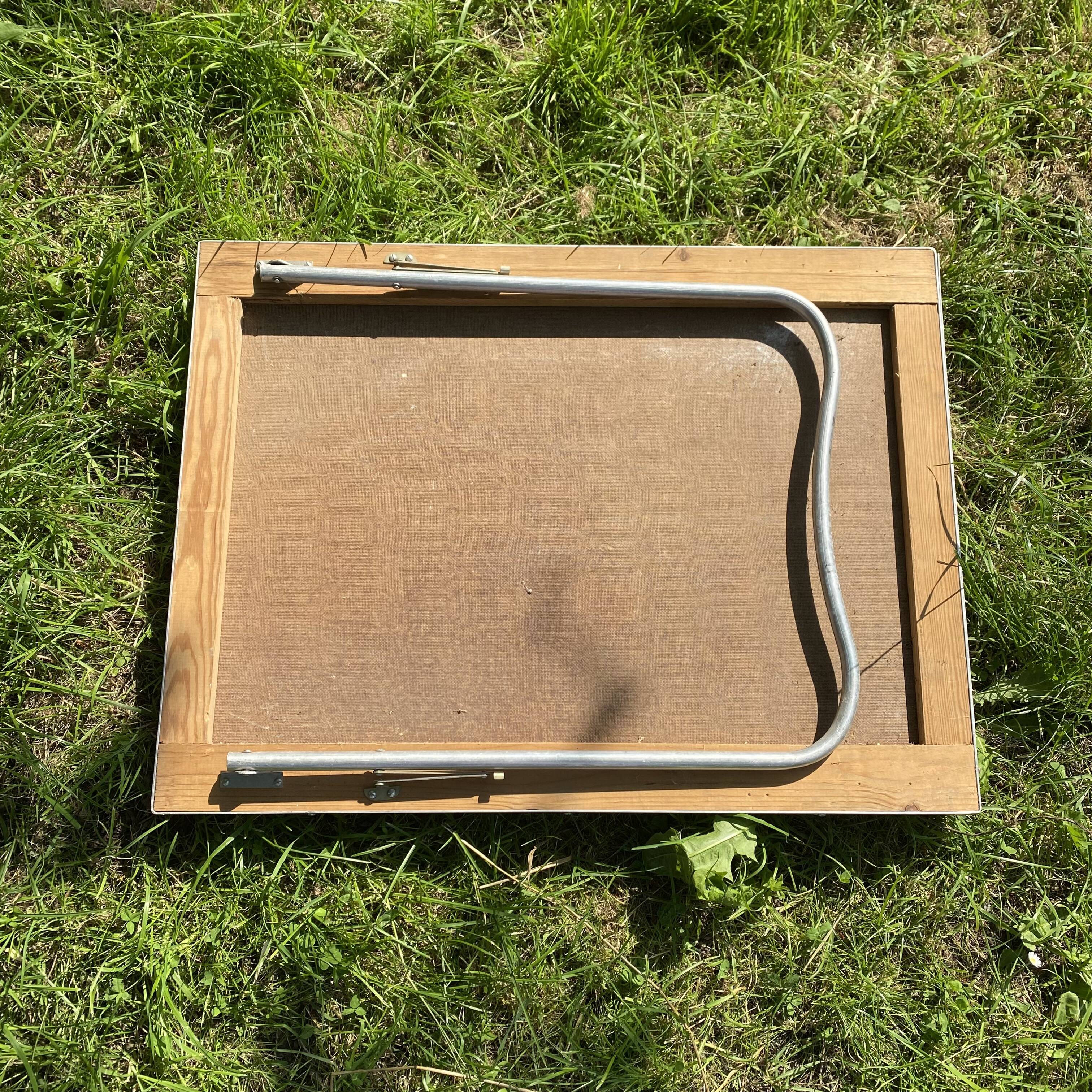 Table de camping pliante en formica
