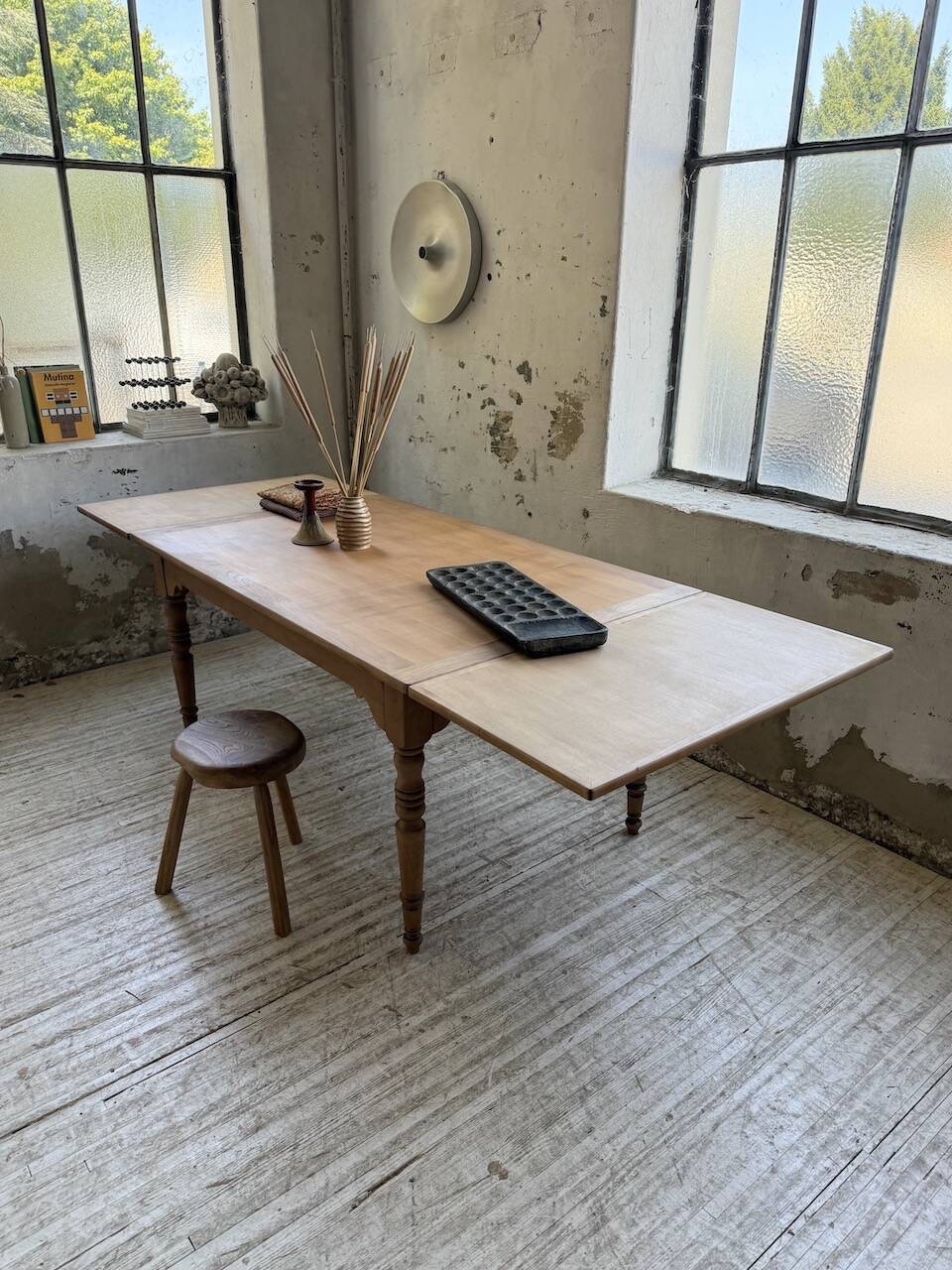 Table de ferme noyer à rallonges 150-250cm