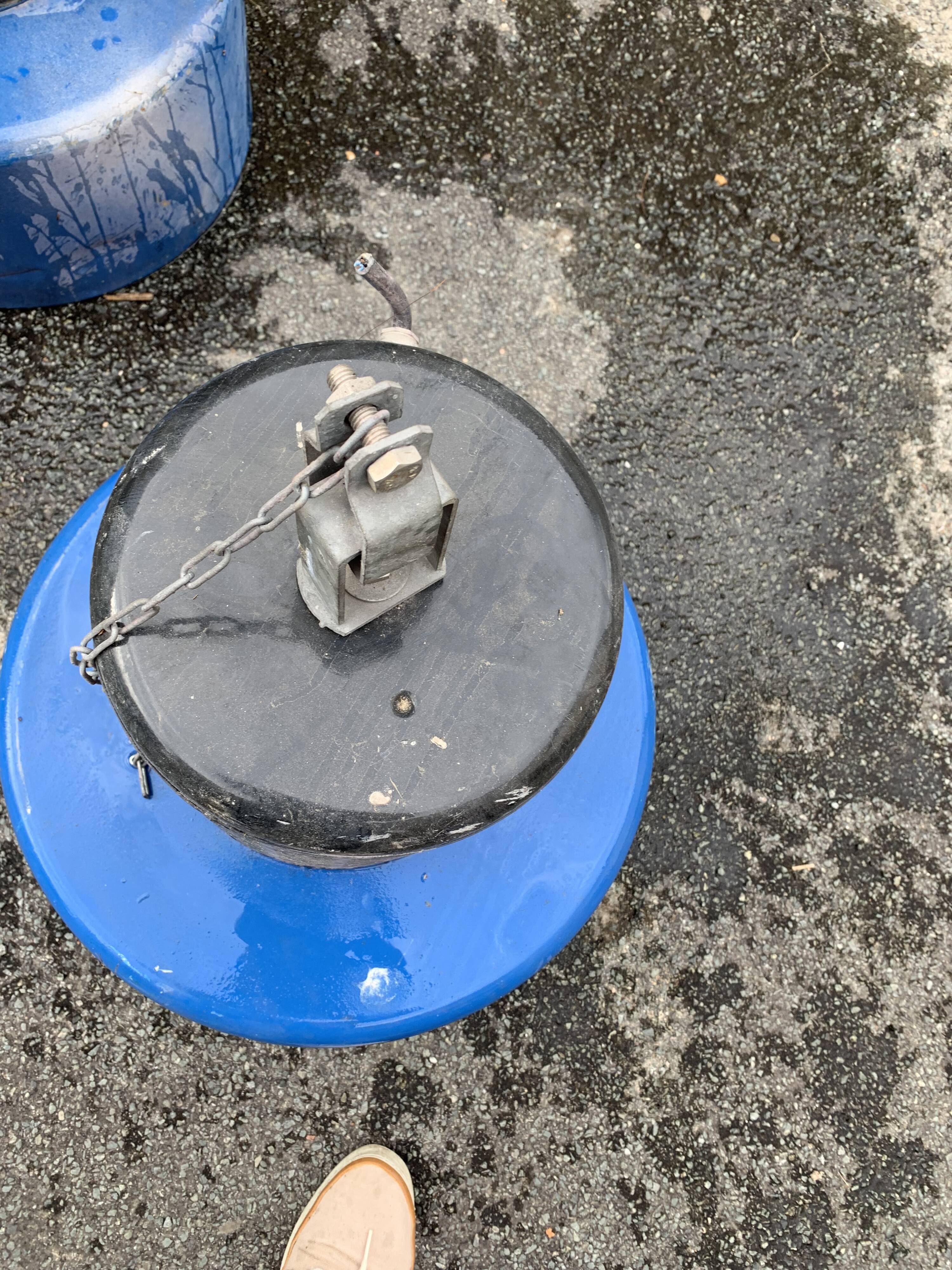 Industrial hanging lamp