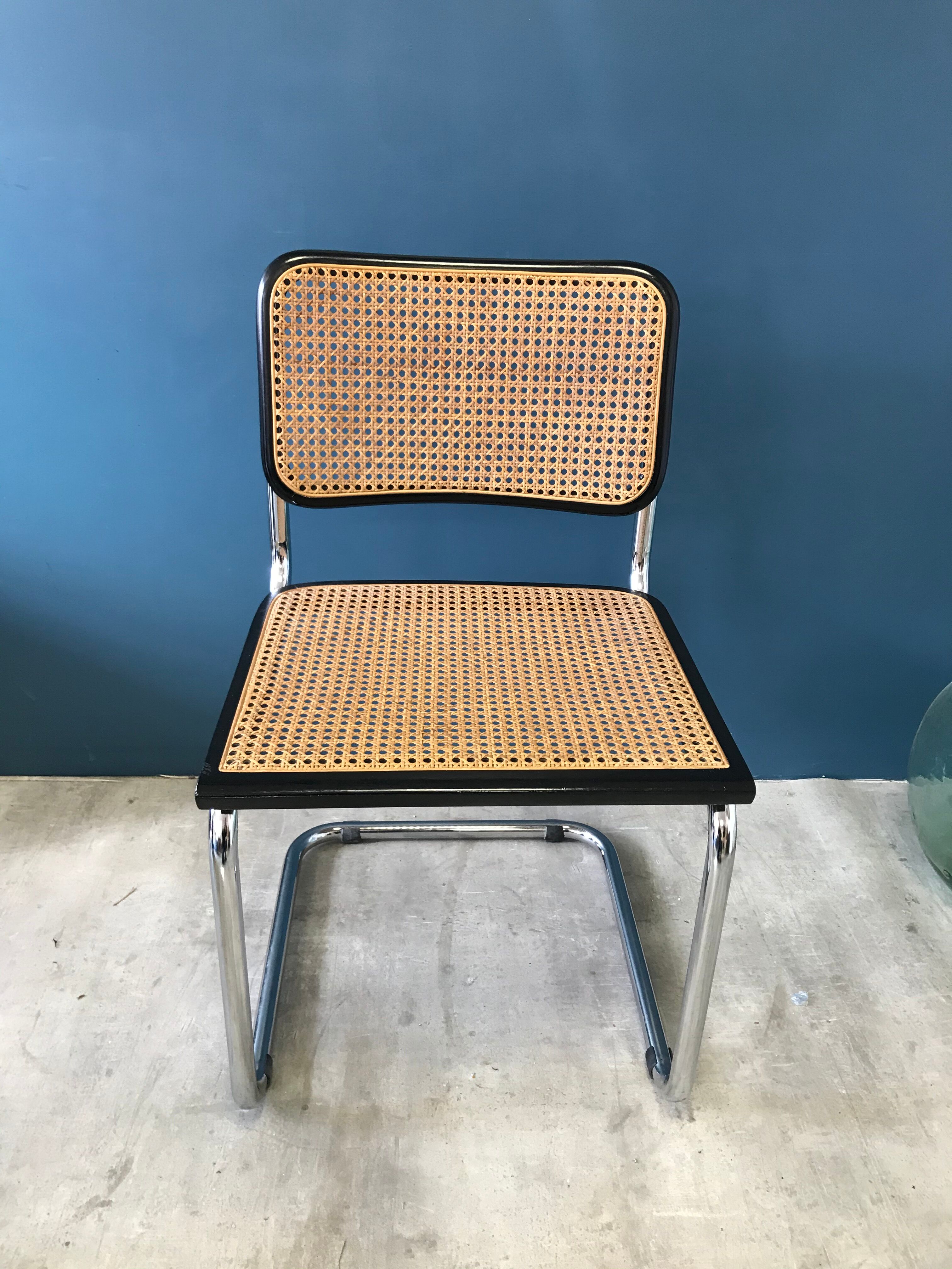 B32 Marcel Breuer 80's black and chrome chair