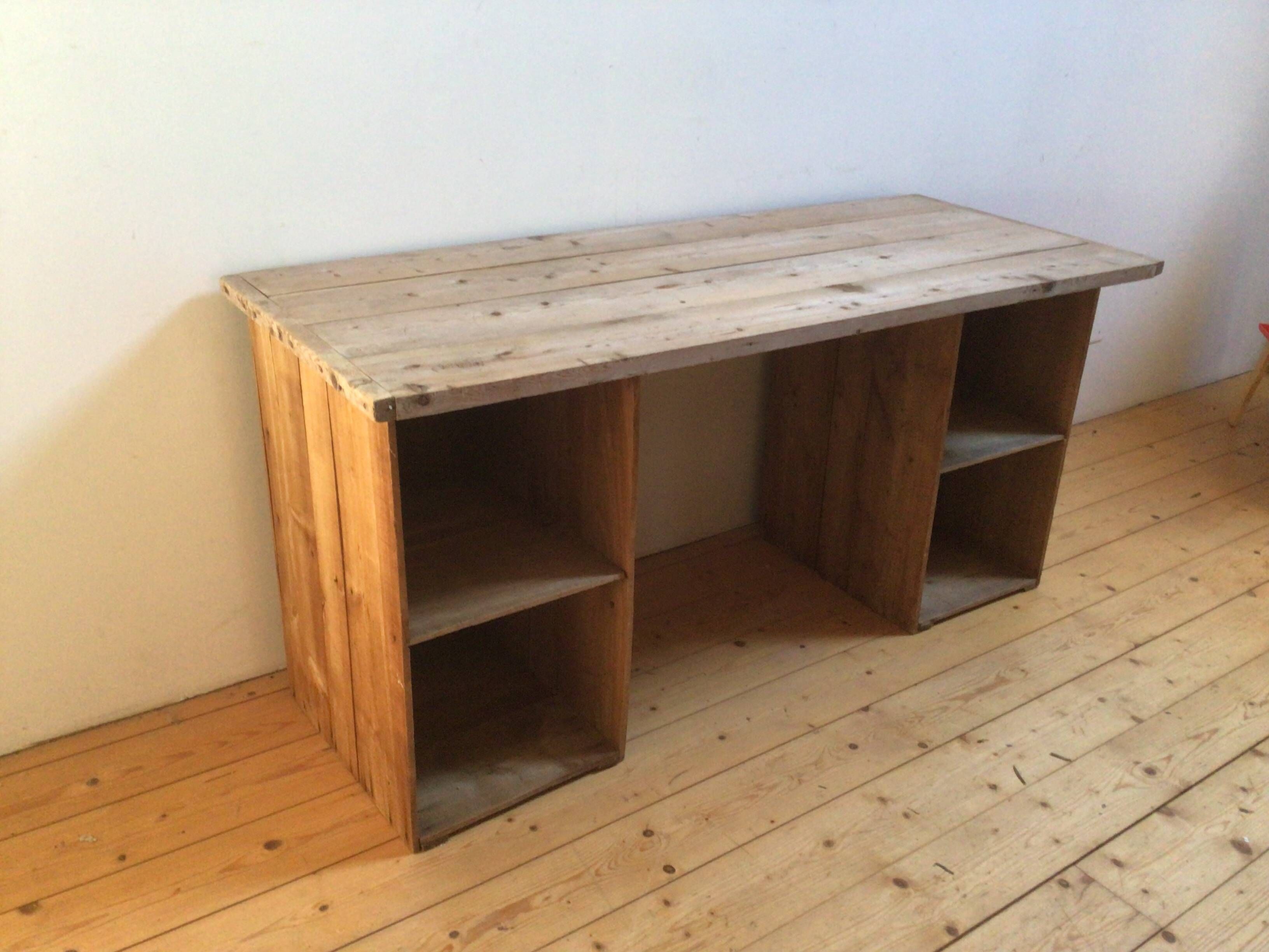 Bureau enfant ancien