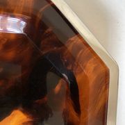 Plateau néo classique XXL en lucite écaille 1970