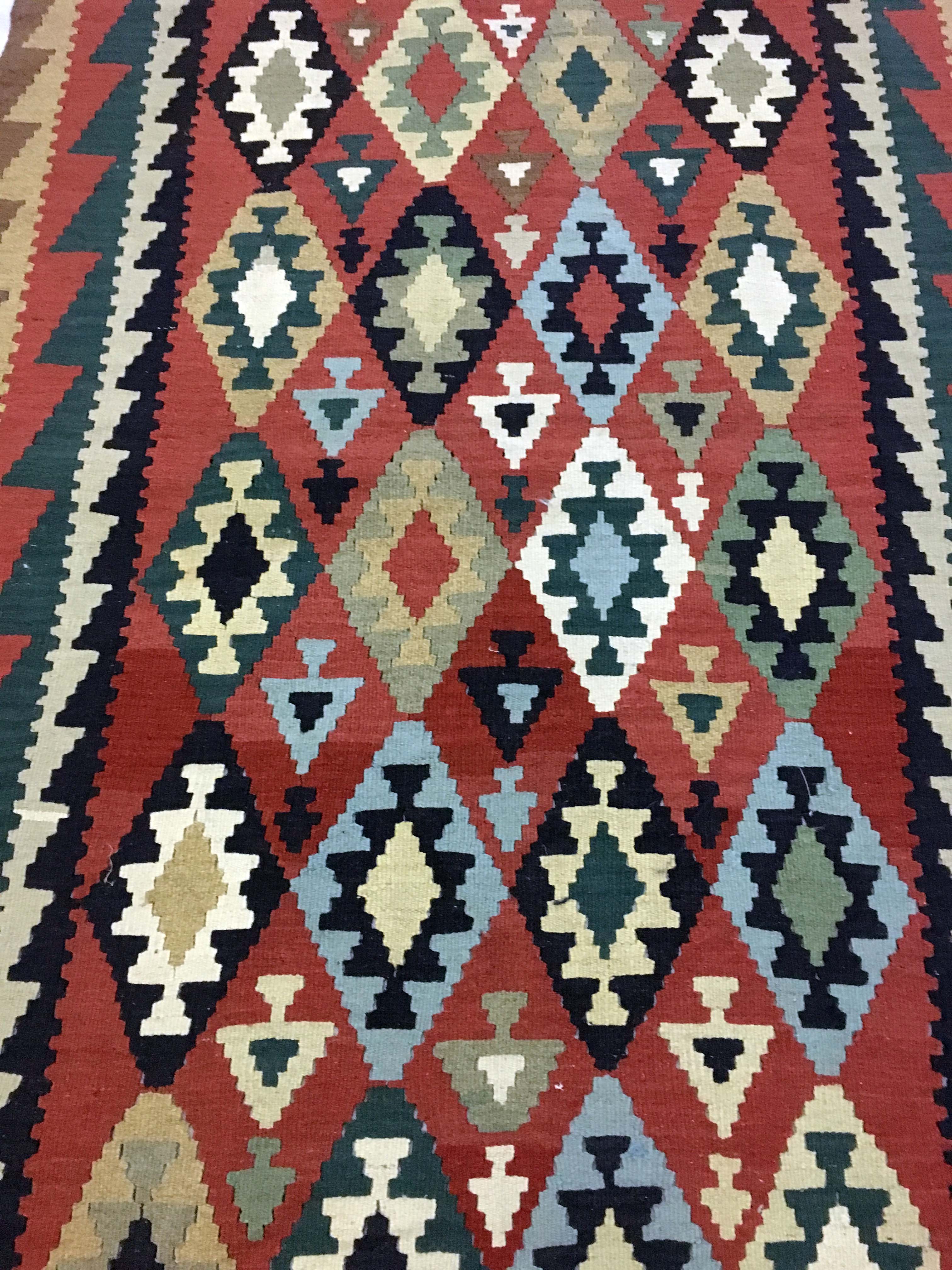 Splendid carpet woven Persian: Kilim Gashqai 250 x 147 cm - Iran - around 1970