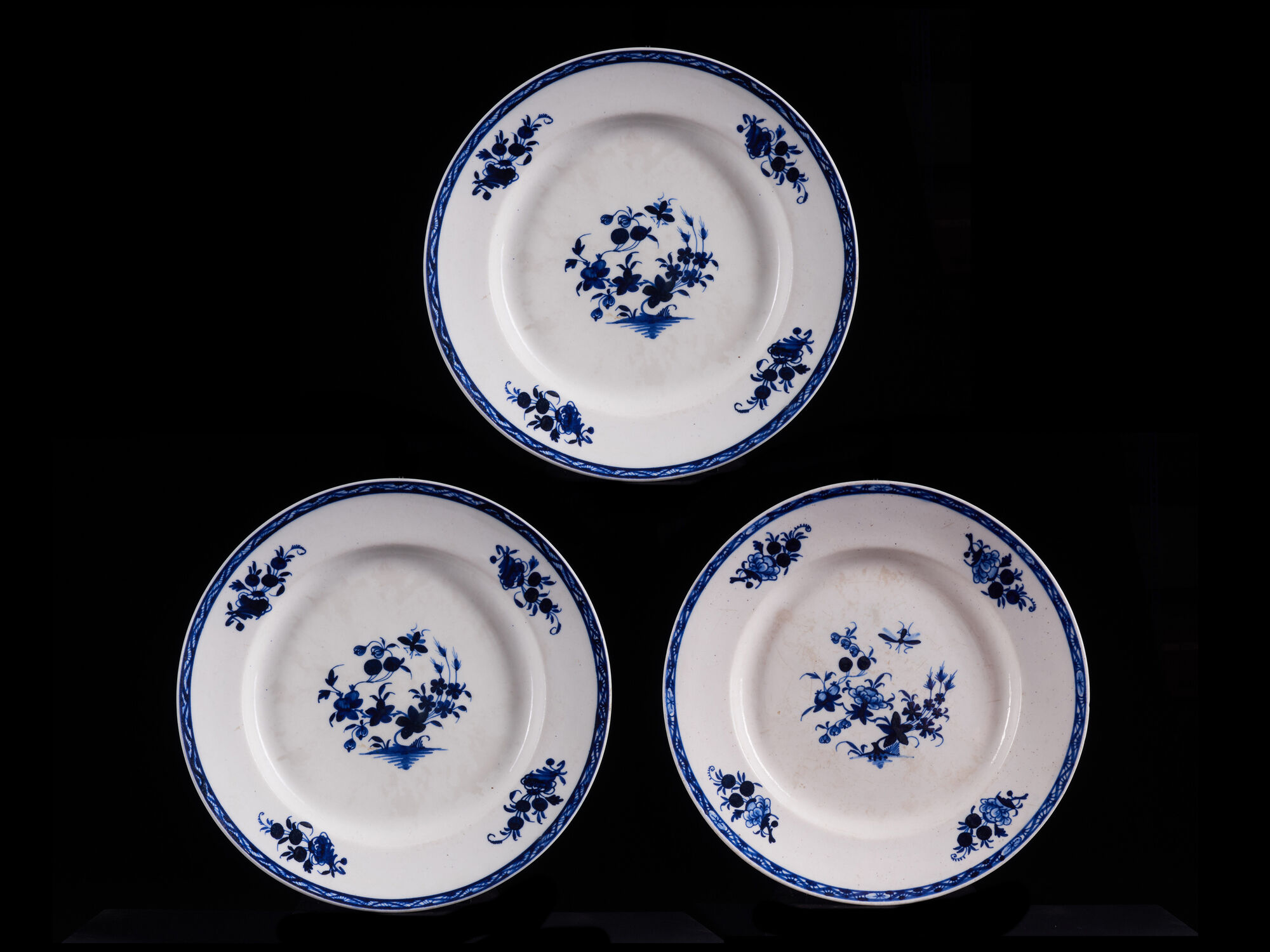 Set of 3 White Faïencerie Plates with Floral Decorations