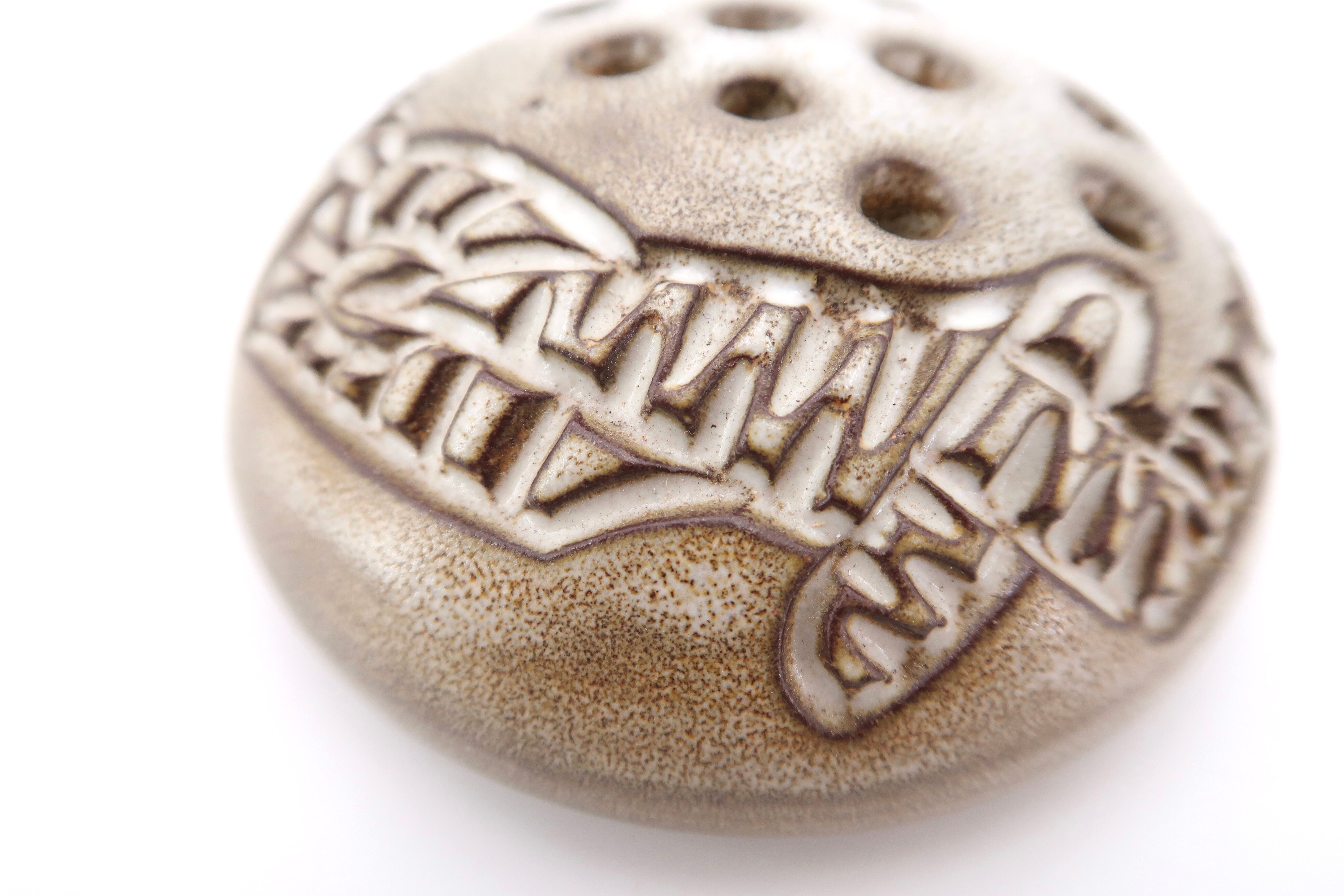 Huguette Bessone ceramic flower pick, Vallauris