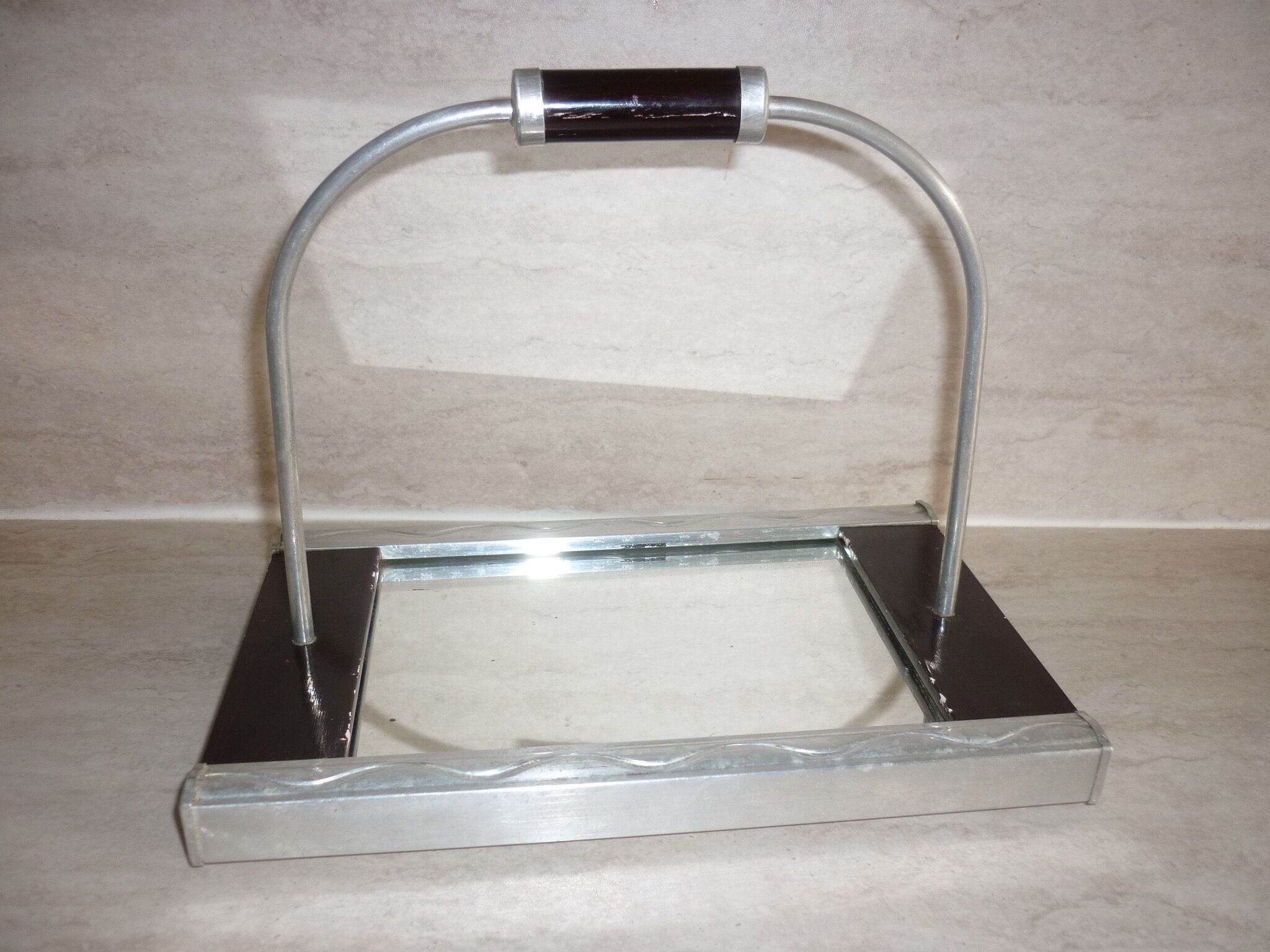 Bonbonnière on art deco mirror tray 1930