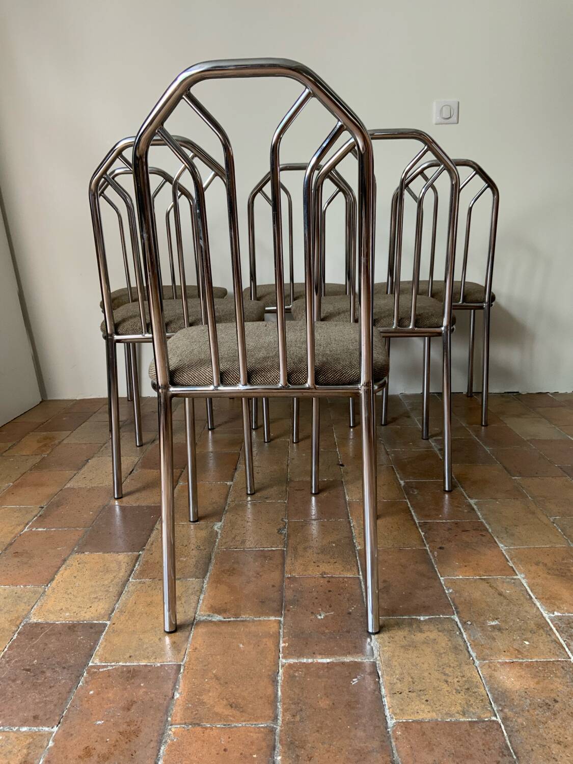 6 chrome metal chairs