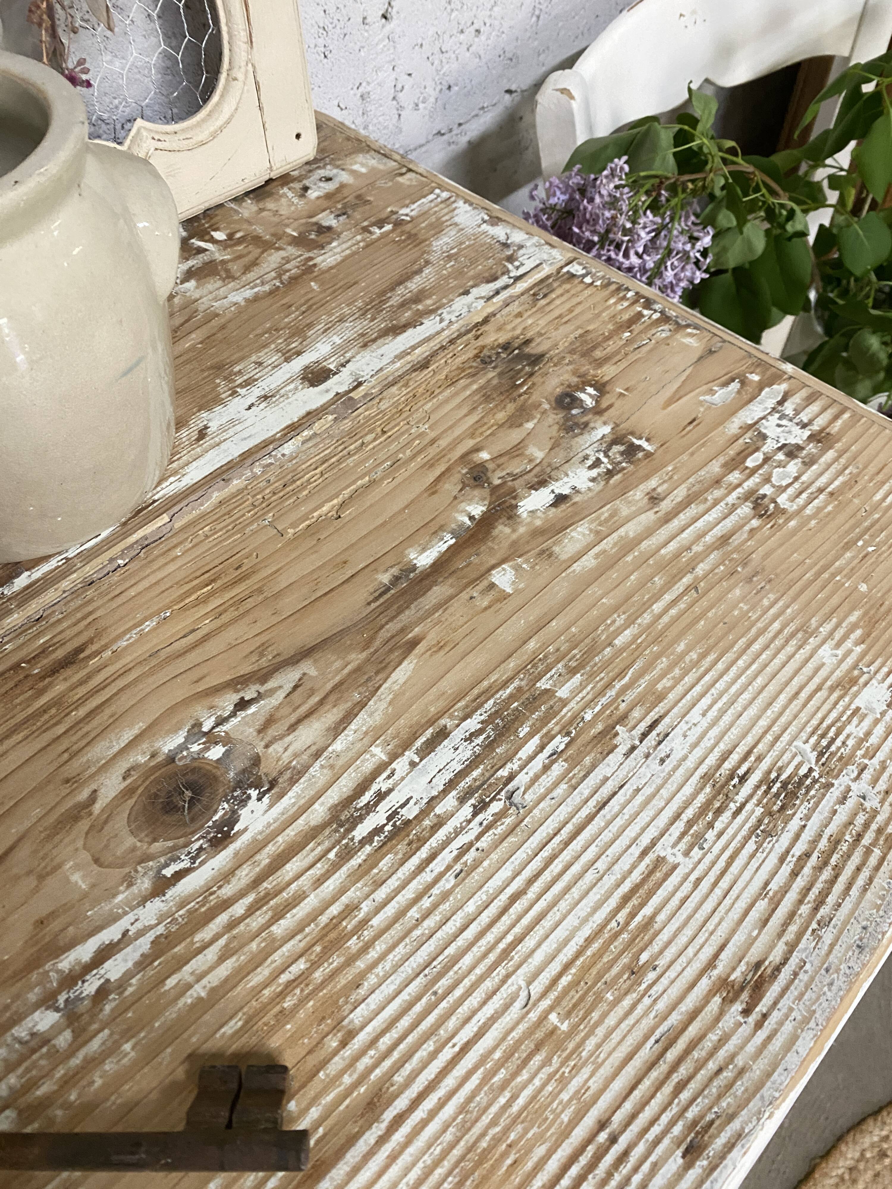 distressed country buffet