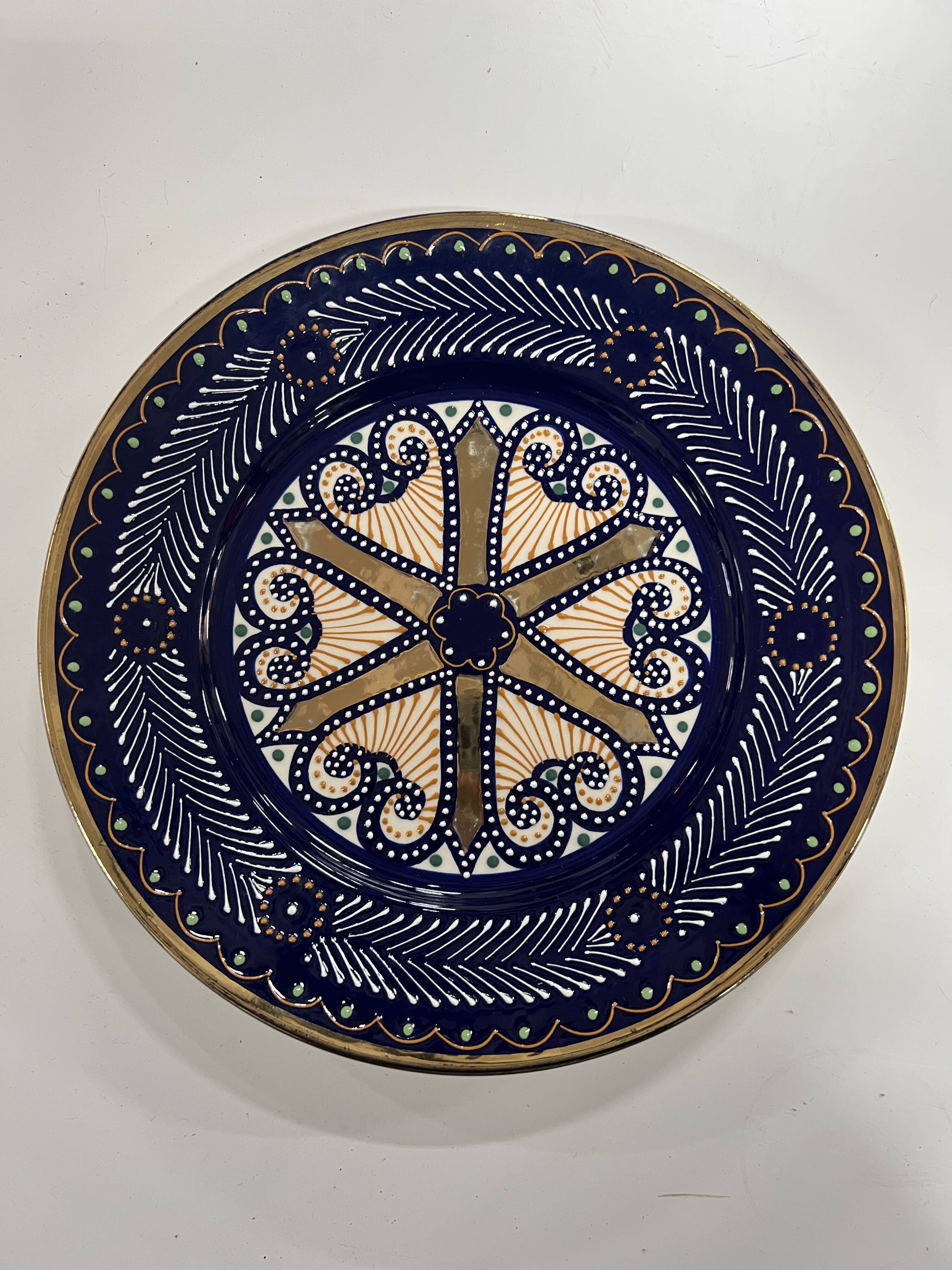 Vintage decorative plate HB Quimper