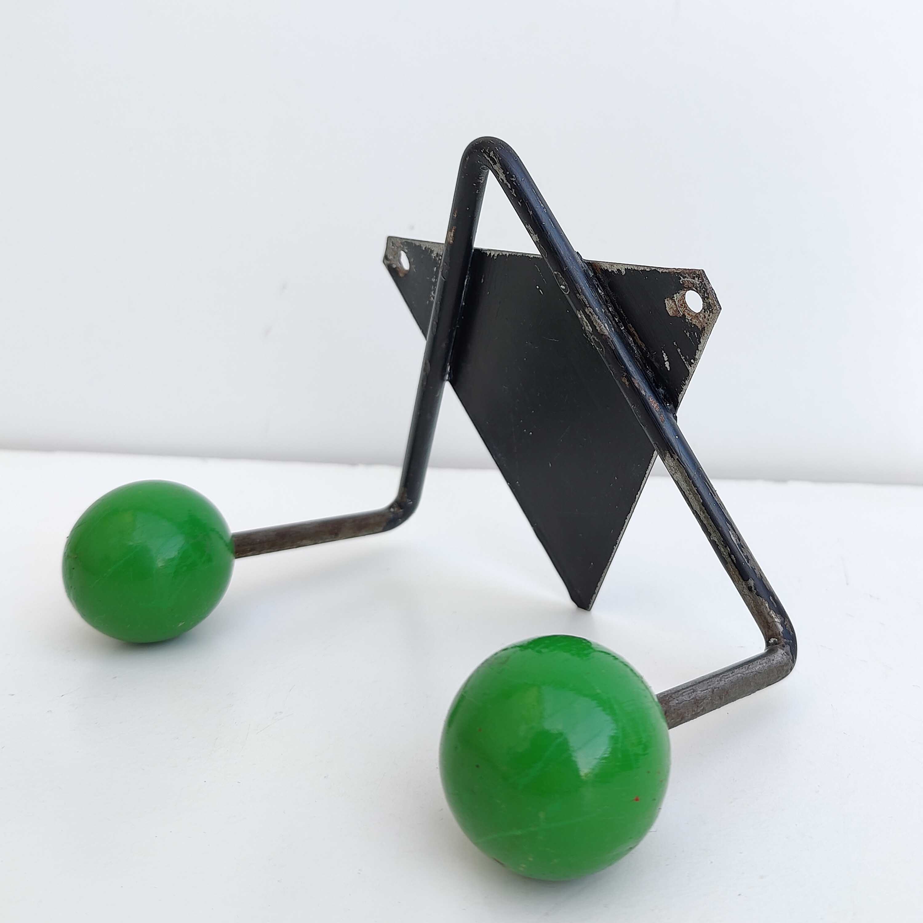 Coat rack V hooks balls green wood