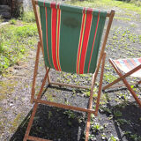2 old bayadère green & red deckchairs