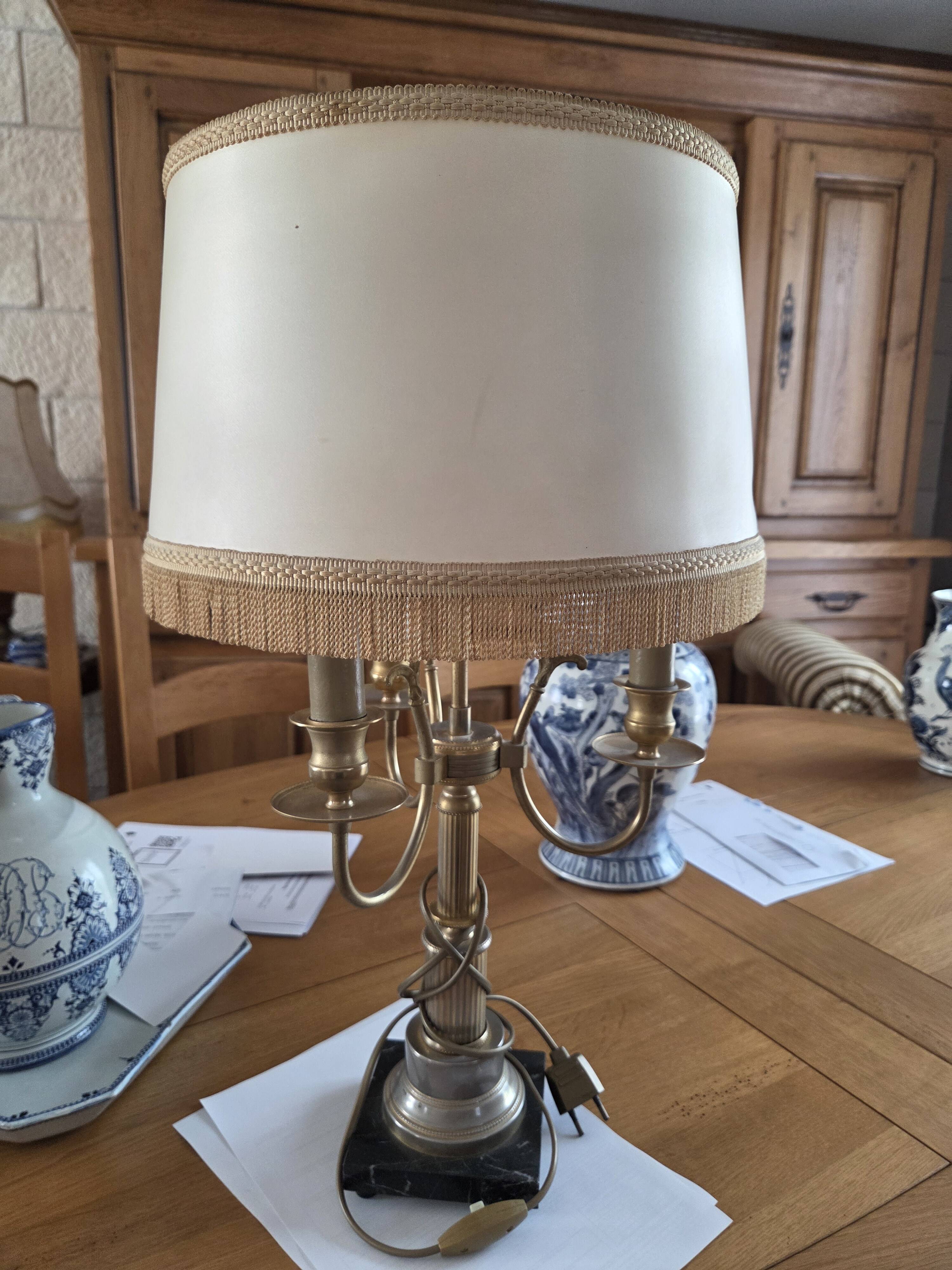 Bedside lamp