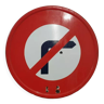 Panneau interdiction de tourner à droite
