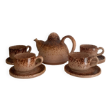 Teapot and cup set