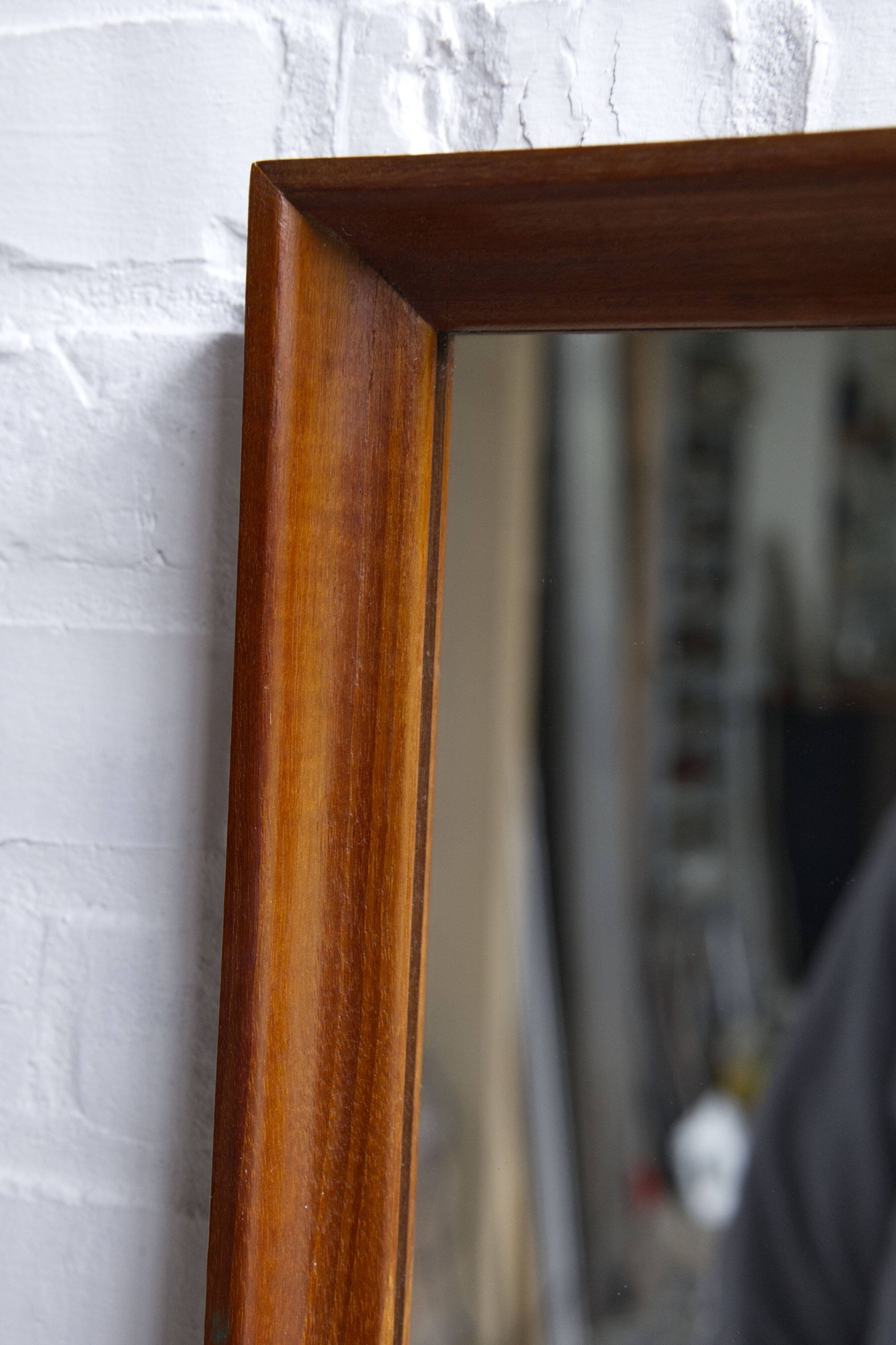 Miroir vintage danois en teck, années 1960