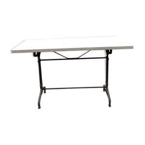 Table bistrot