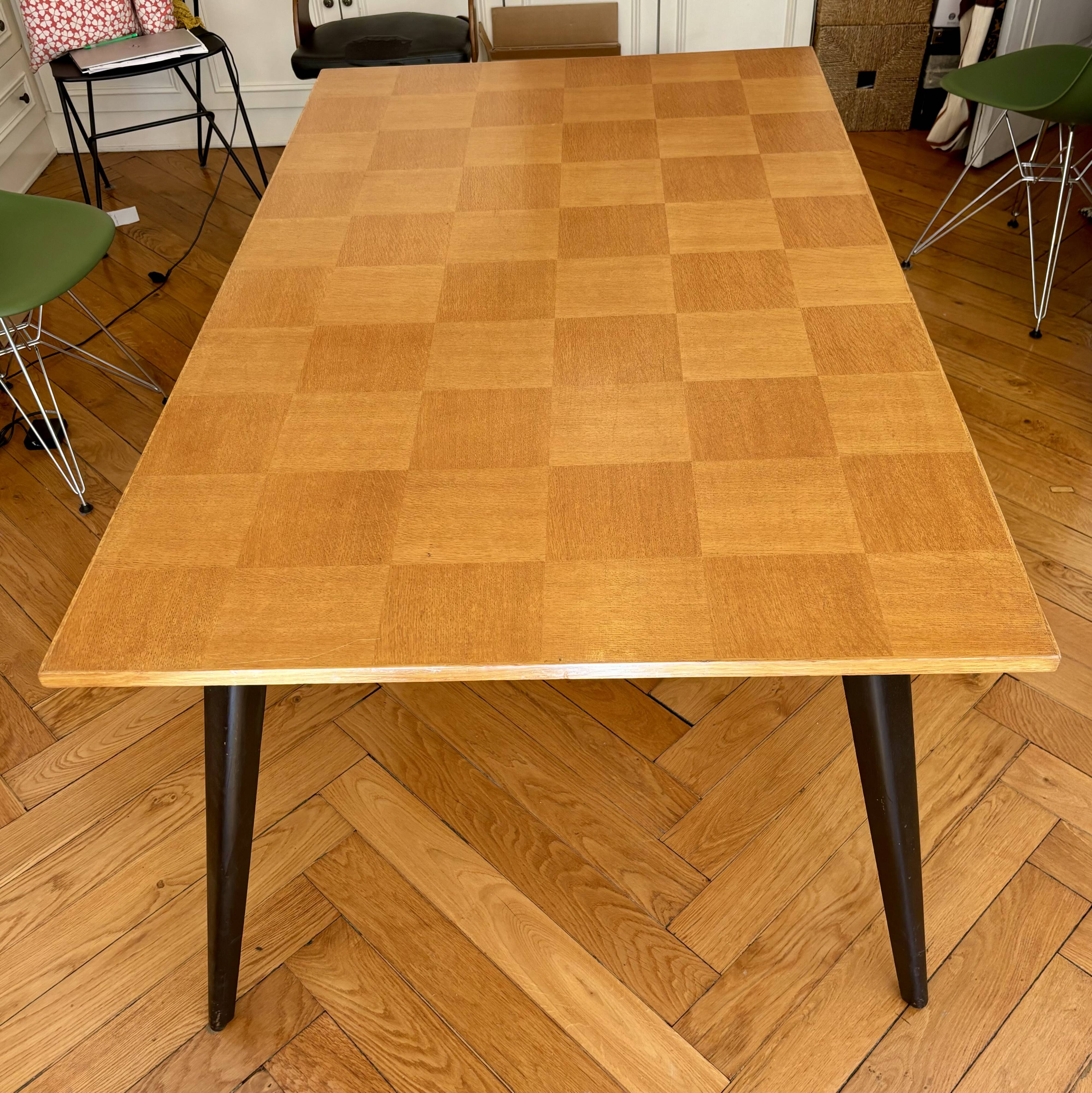 Vintage compass leg table from the 50s/60s.