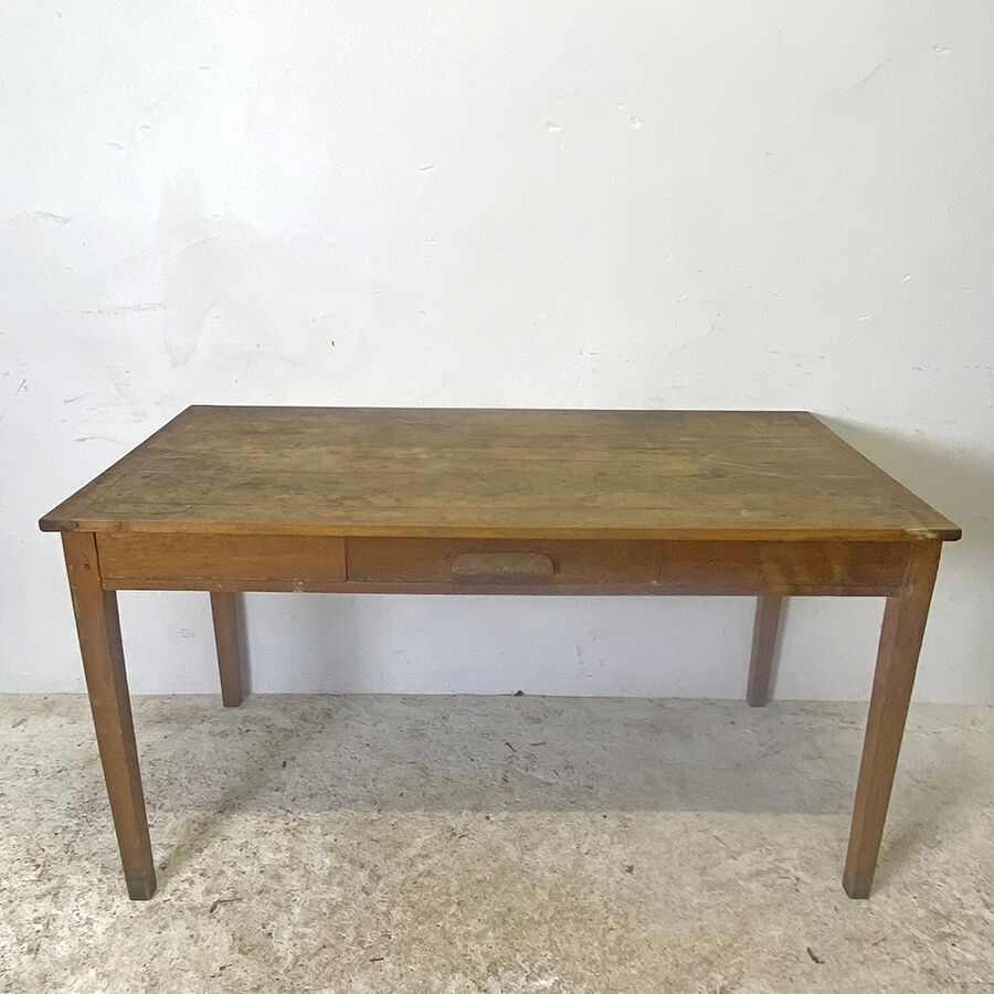 Vintage farmhouse table 50's