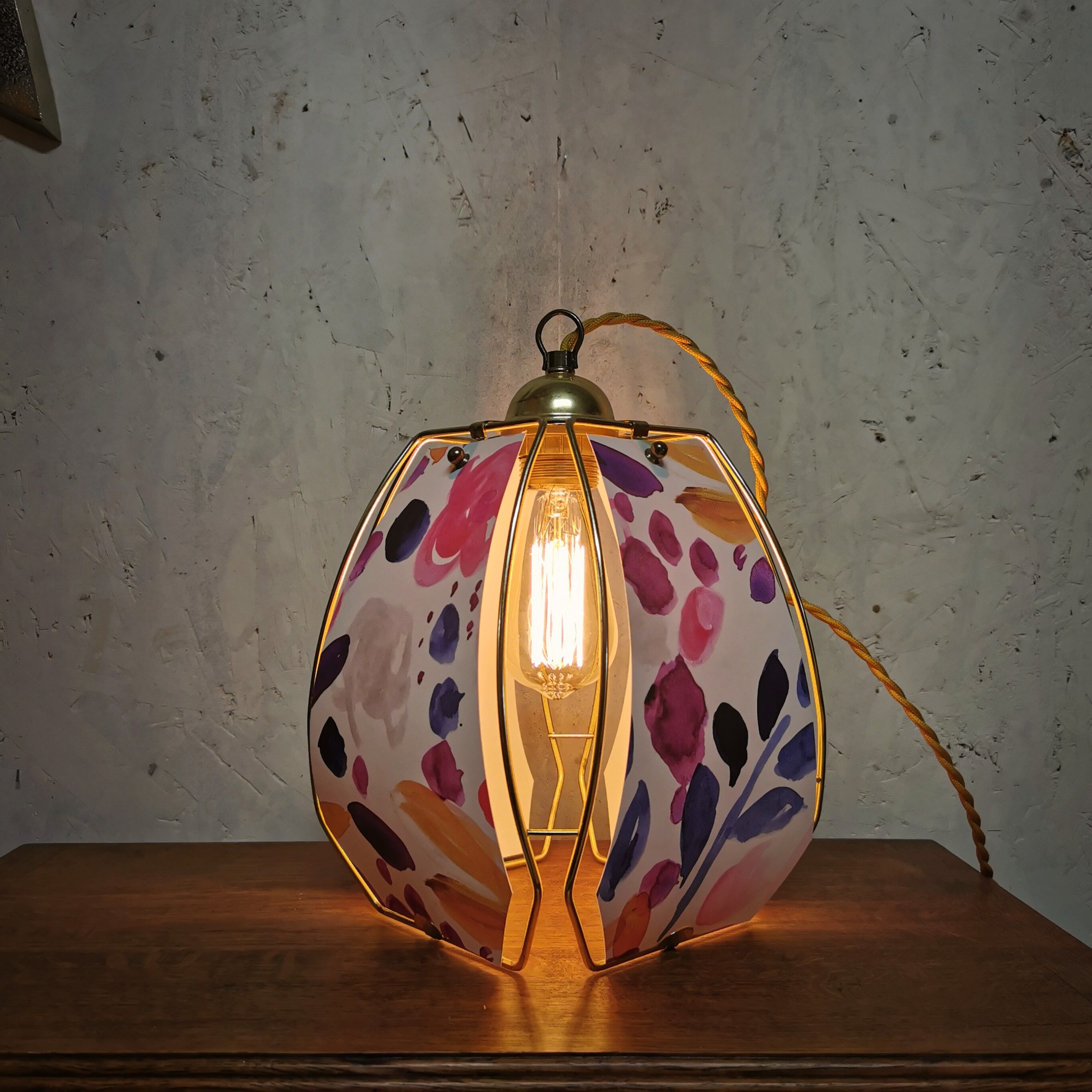 Floral printed suspension