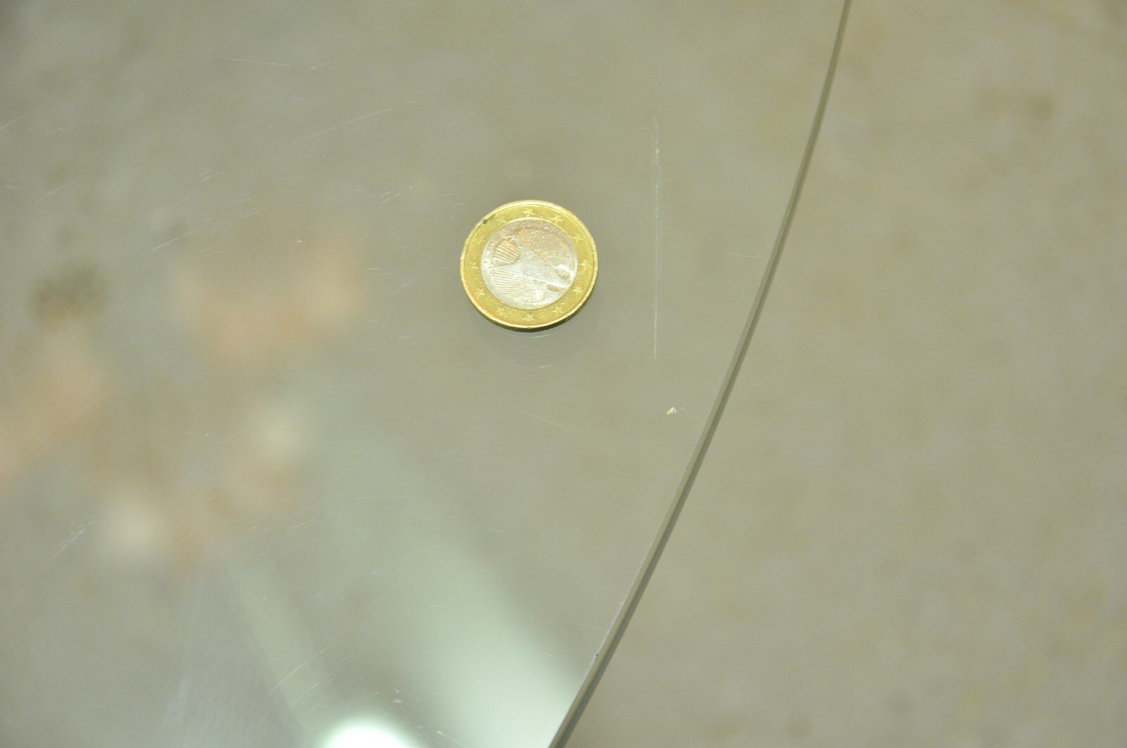 Table low Snake Knut Hesterberg