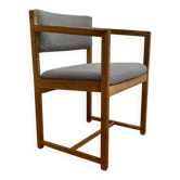 Fauteuil chêne design et estampille scandinave 1950.