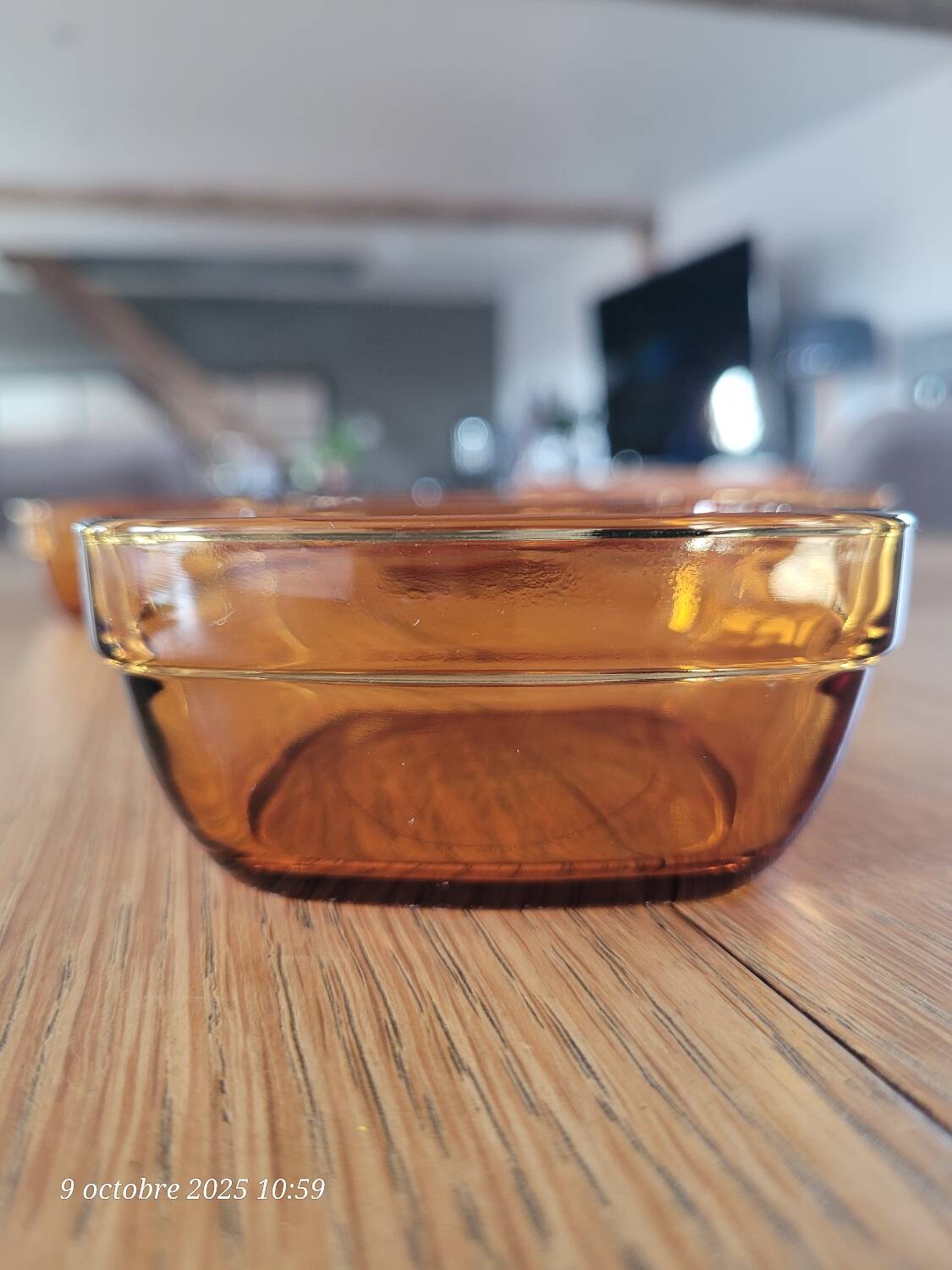 9 coupelles carrées vintage en verre fumé
