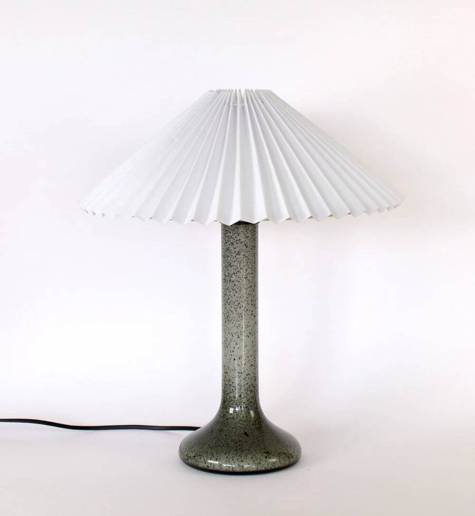 Lampe de table Le Klint Era avec abat-jour plissé