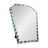 Miroir ancien ciselé en biseau