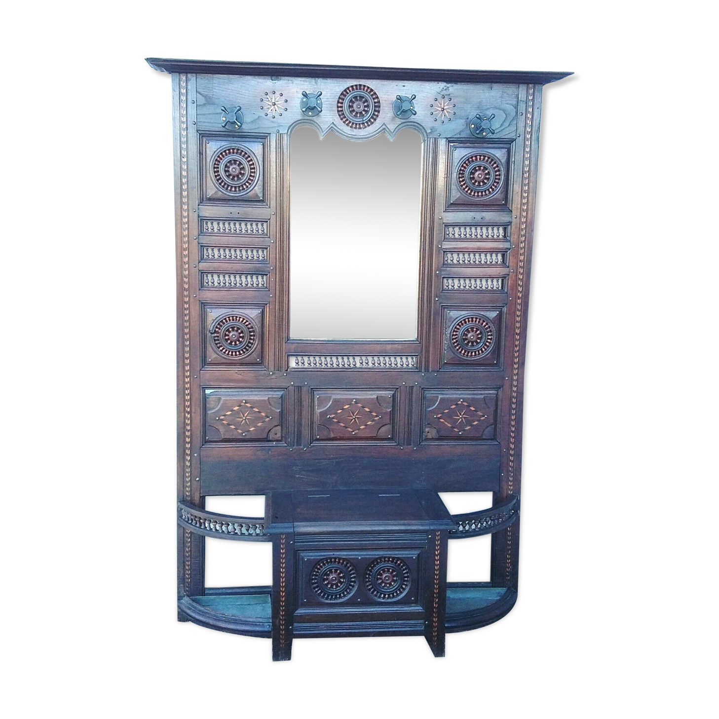 Breton entrance cabinet holder