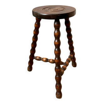 Tripod stool