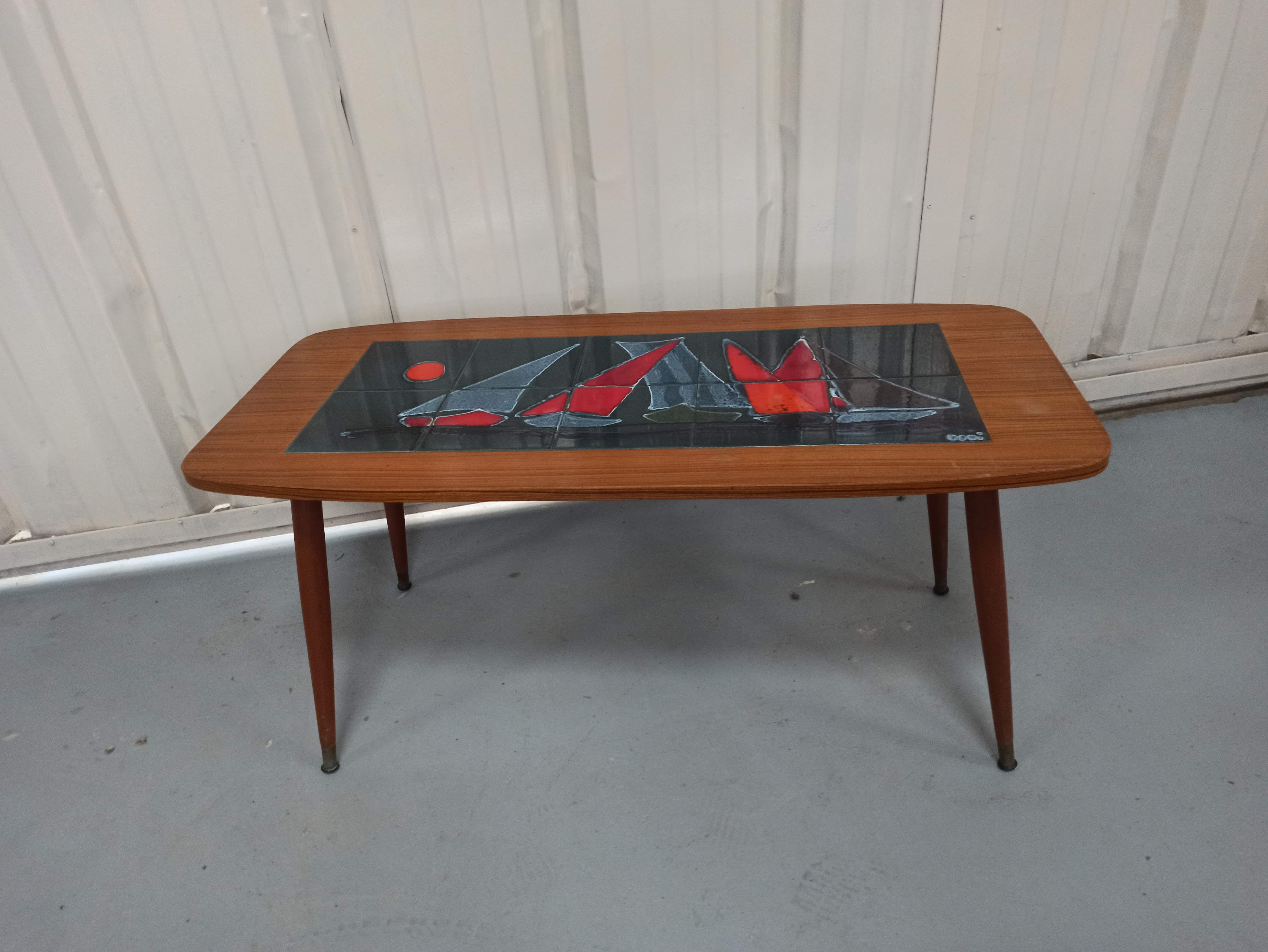 Coffee table year 50 / 60 - tiled tiled Boat decorated Marine feet spindles
