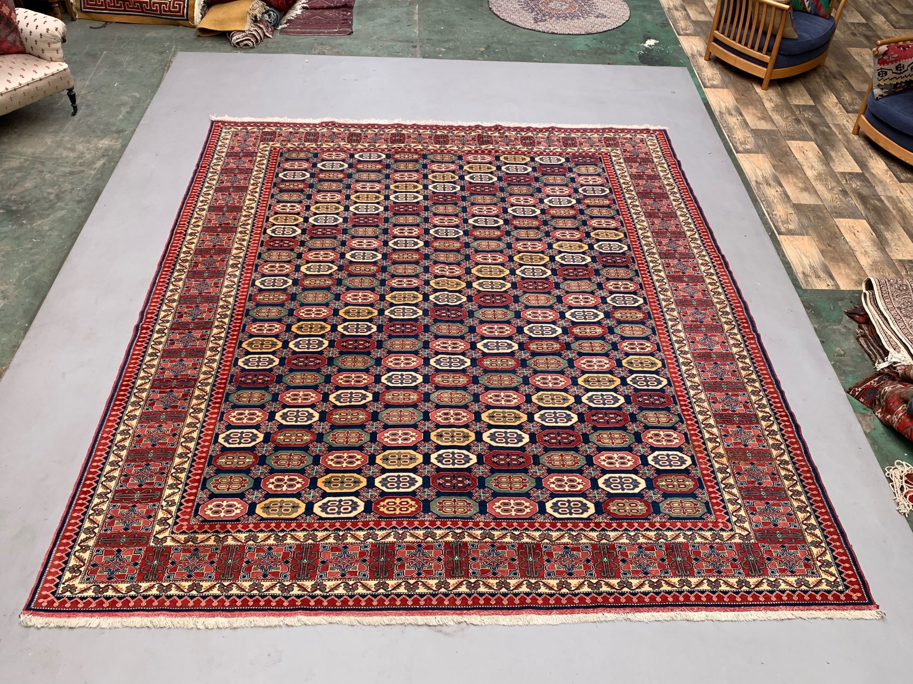 Turkish bergama rug 385x320 cm