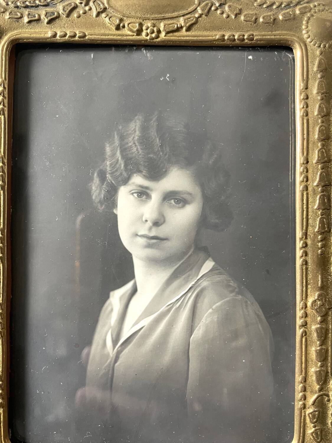 Antique metal frame  18 cm  x 13.5  cm