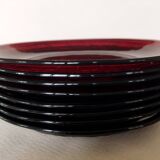 8 Arcoroc Sierra Rubis dinner plates