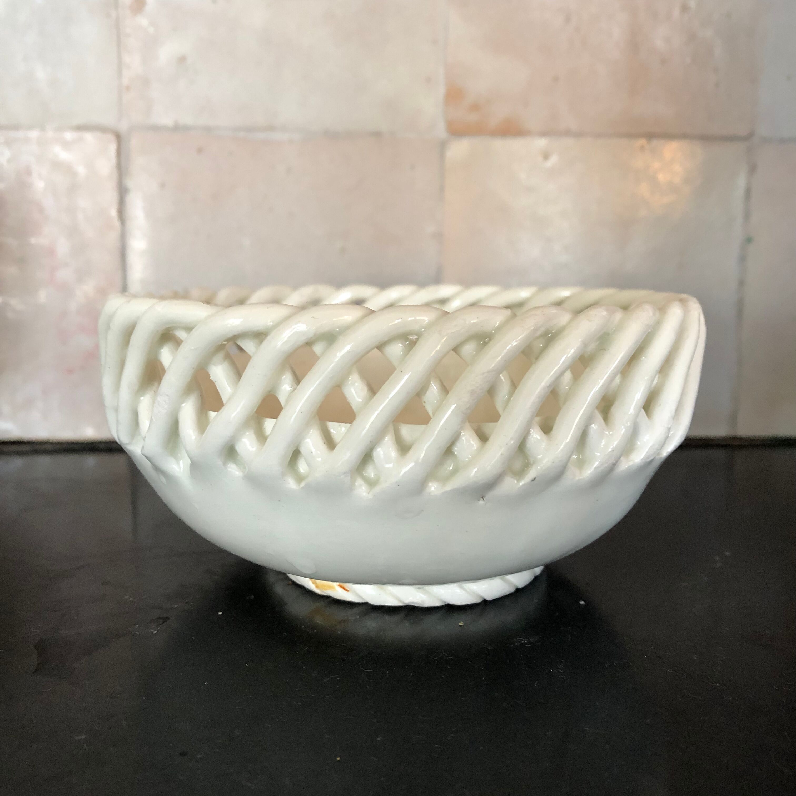 Braided cerami cup