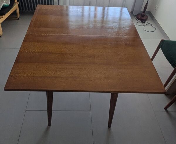 Table portefeuille pieds compas scandinave