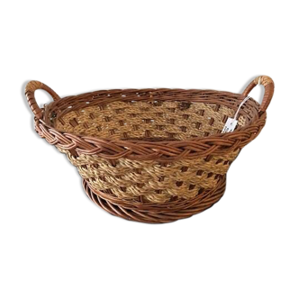WICKER BASKET WITH 2 HANDLES