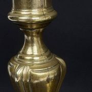 Pair of gilded bronze candlesticks from the Regency period, 18th century.