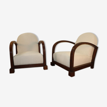 Pair of modernist armchairs in wood and buckle fabric, 1940