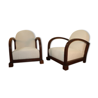 Pair of modernist armchairs in wood and buckle fabric, 1940