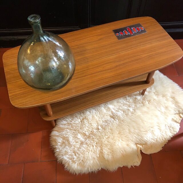 Scandinavian coffee table compass foot